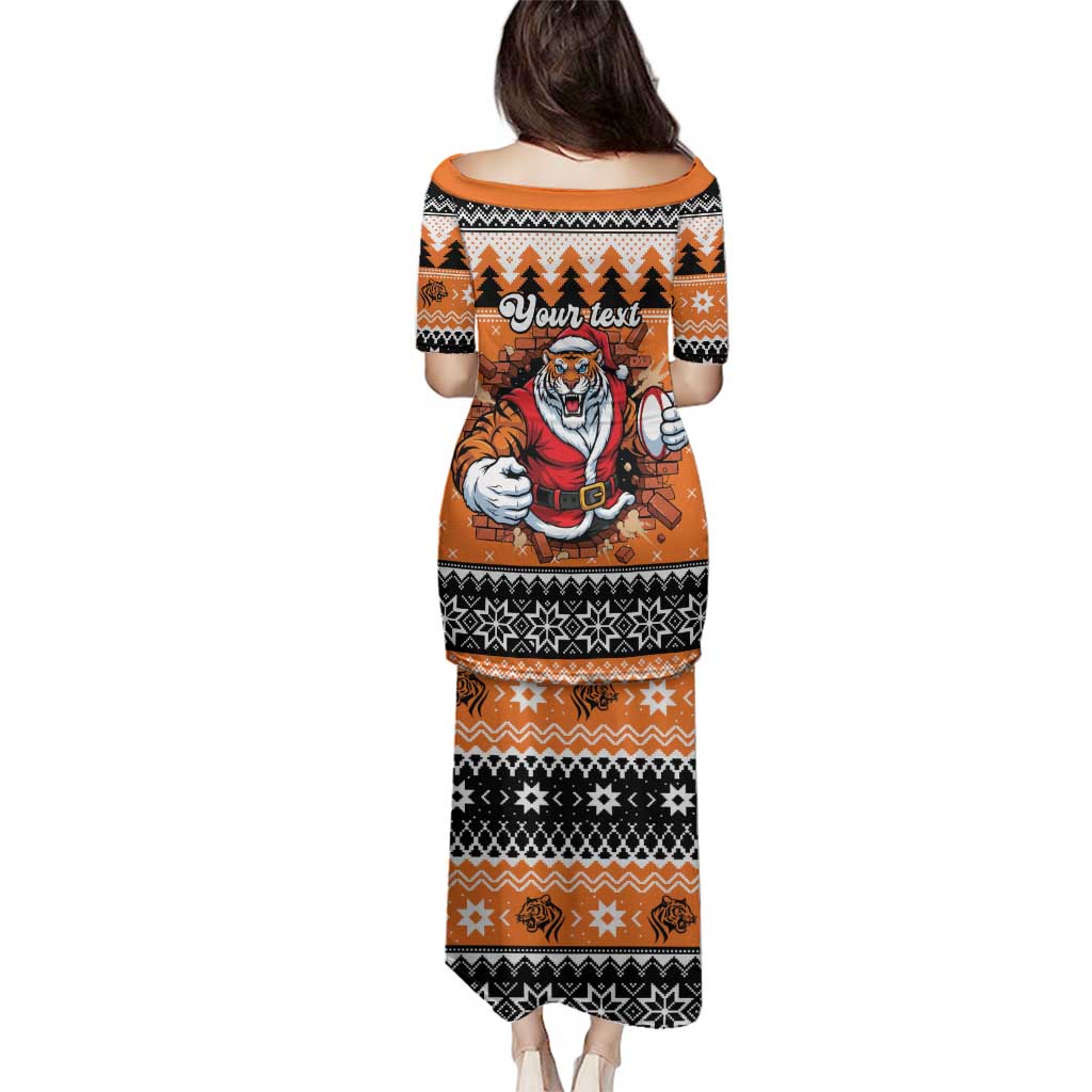 Santa Tiger Roar Personalized Family Matching Puletasi and Hawaiian Shirt Christmas Rugby League Spirit - Aussie Hoodie