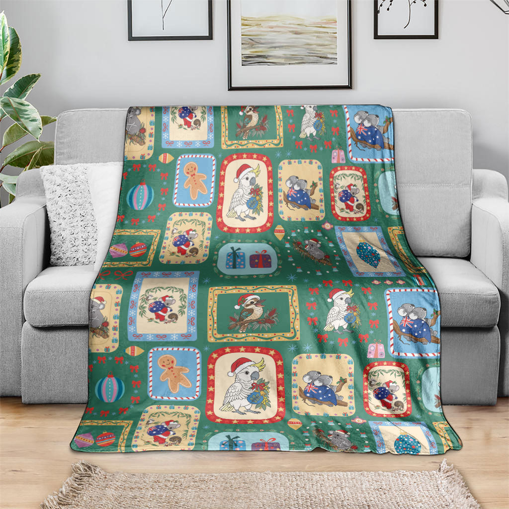 Australia Wildlife Christmas Stamp Blanket Green Aussie Native Animal Seamless Pattern