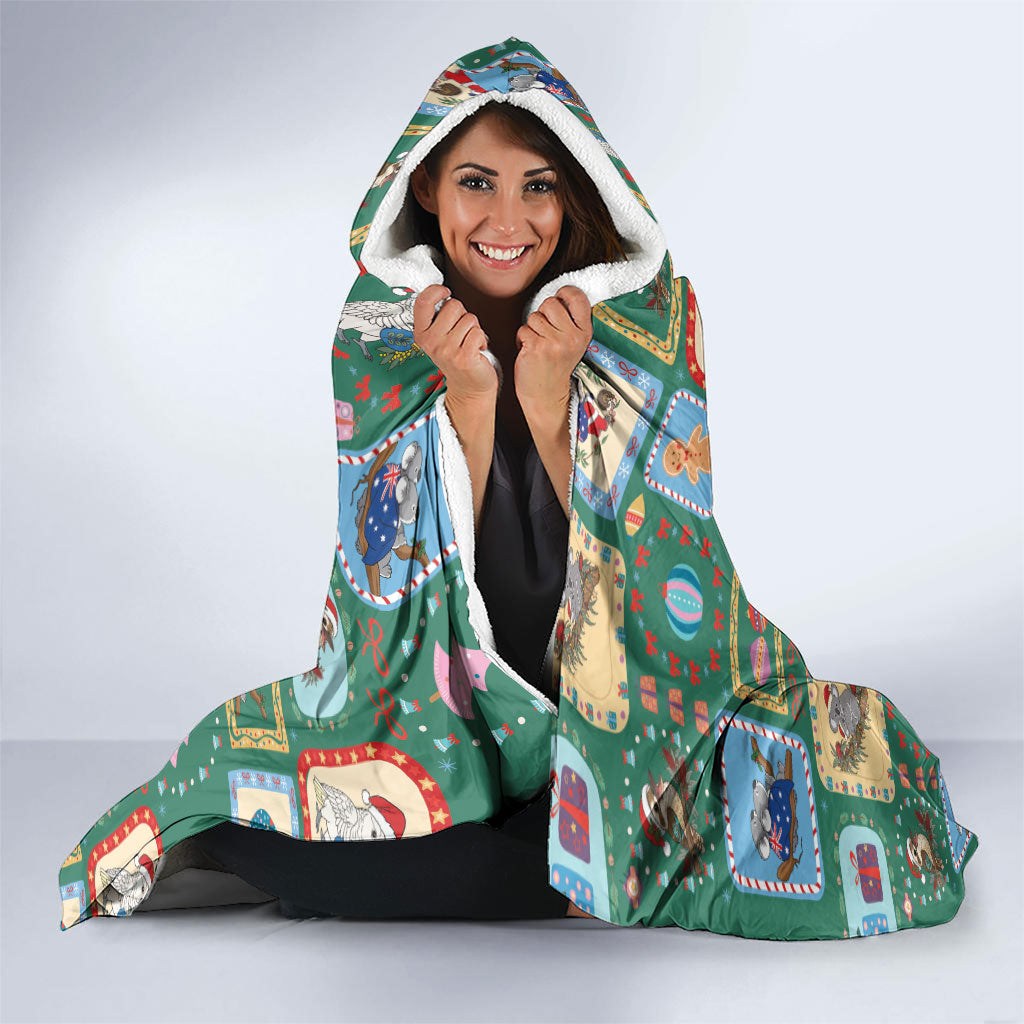 Australia Wildlife Christmas Stamp Hooded Blanket Green Aussie Native Animal Seamless Pattern