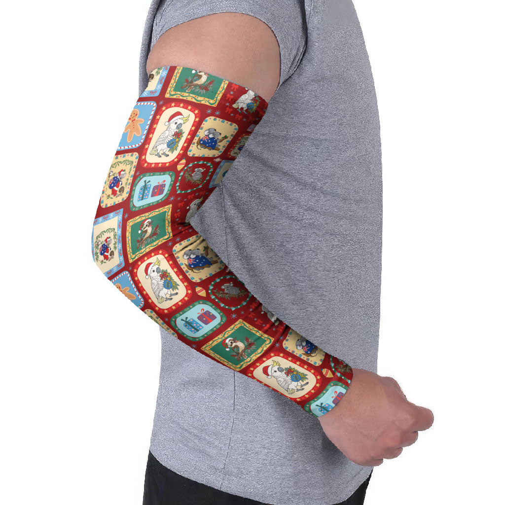 Australia Wildlife Christmas Stamp Arm Sleeves Red Aussie Native Animal Seamless Pattern