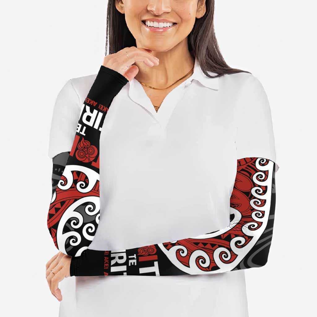 Honour The Treaty New Zealand Arm Sleeves Toitu Te Tiriti Ake Ake Ake - Aussie Hoodie