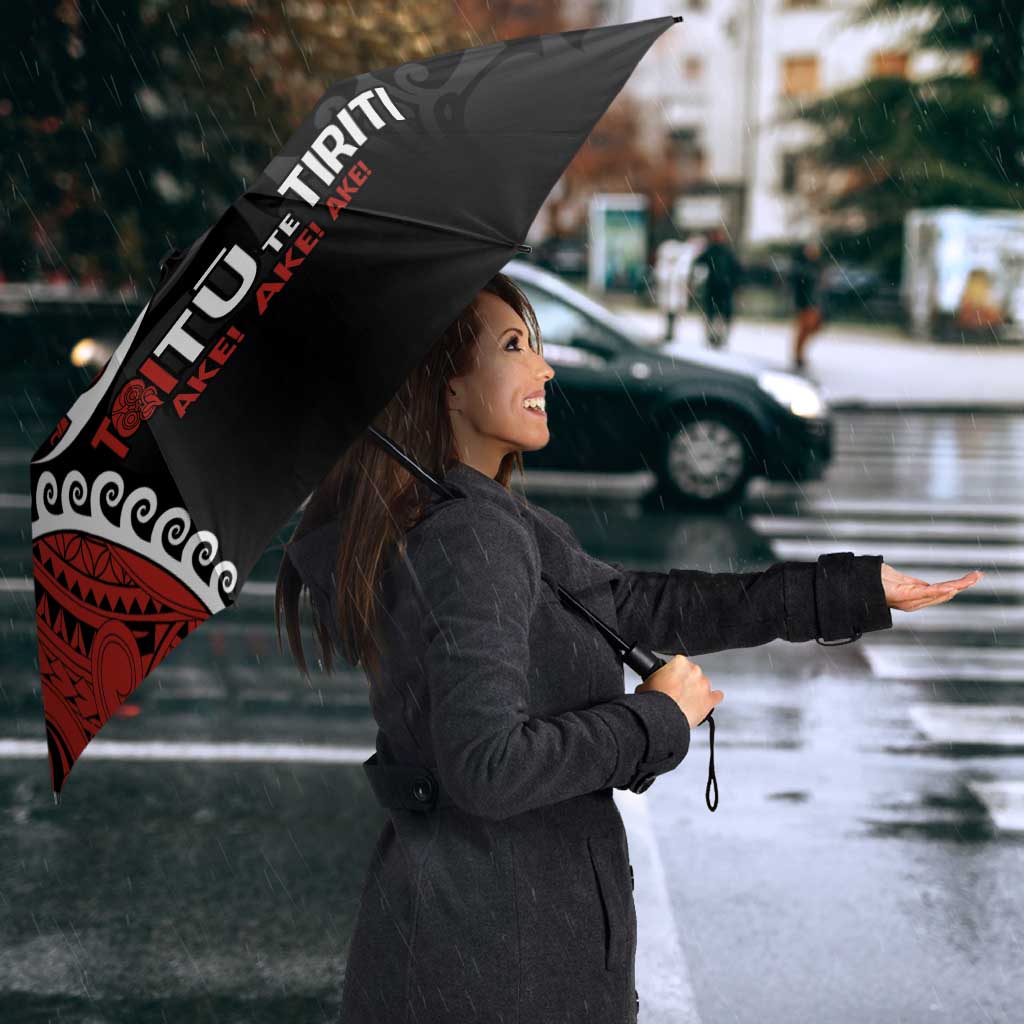 Honour The Treaty New Zealand Umbrella Toitu Te Tiriti Ake Ake Ake - Aussie Hoodie