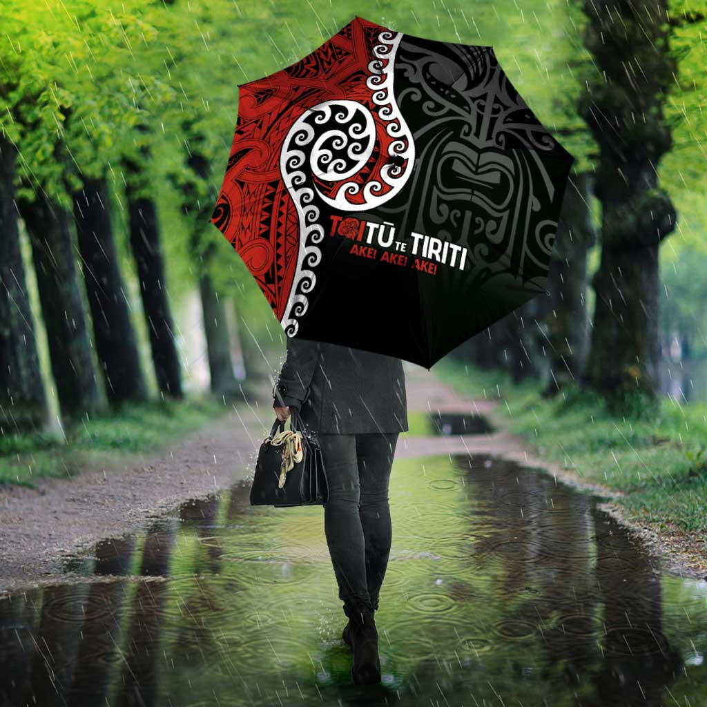 Honour The Treaty New Zealand Umbrella Toitu Te Tiriti Ake Ake Ake - Aussie Hoodie