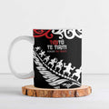 Honour The Treaty New Zealand Personalised Ceramic Mug Toitu Te Tiriti Half Fern Haka Dance - Aussie Hoodie