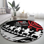 Honour The Treaty New Zealand Personalised Round Carpet Toitu Te Tiriti Half Fern with Haka dance