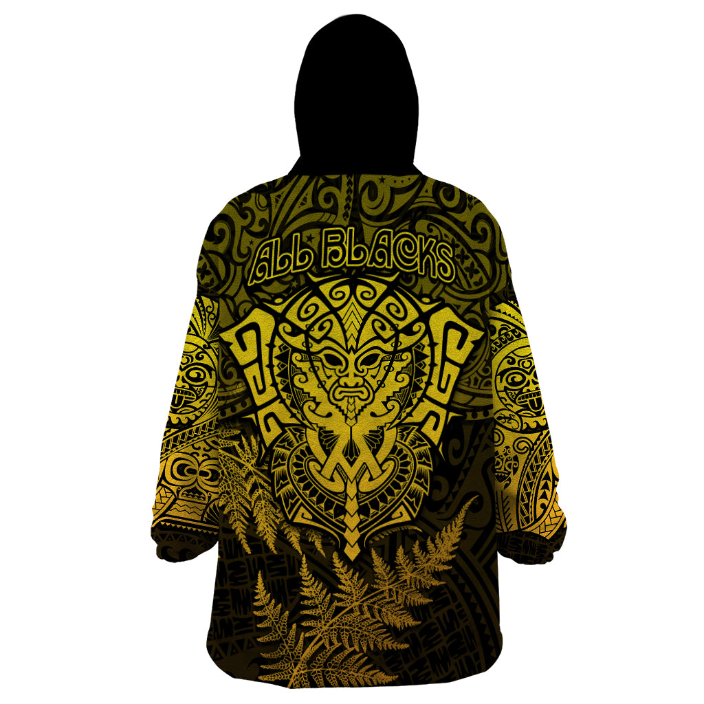 new-zealand-rugby-wearable-blanket-hoodie-silver-fern-all-black-mix-ta-moko-gold-style
