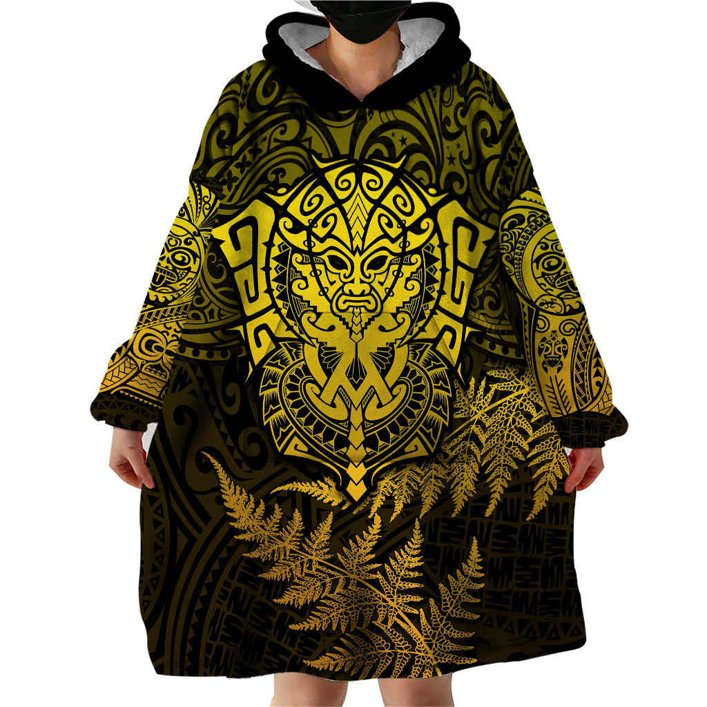 new-zealand-rugby-wearable-blanket-hoodie-silver-fern-all-black-mix-ta-moko-gold-style