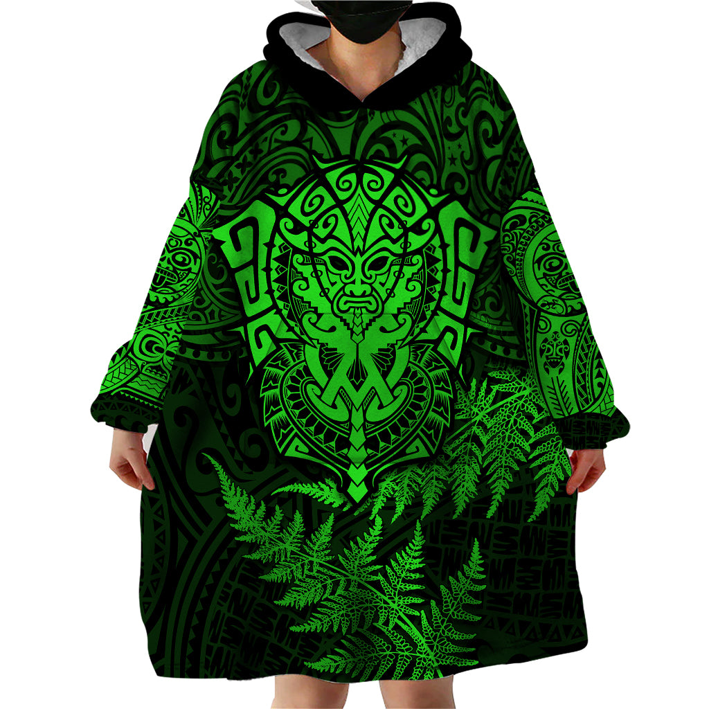 new-zealand-rugby-wearable-blanket-hoodie-silver-fern-all-black-mix-ta-moko-green-style