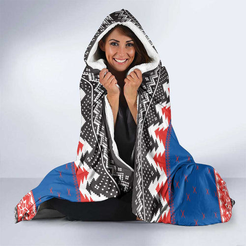 Merry Knights Newcastle Pride Personalised Hooded Blanket Christmas Rugby League Spirit - Aussie Hoodie