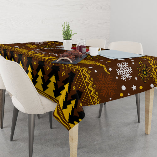 hawks-football-tablecloth-spectemur-agendo-christmas-vibe-2023