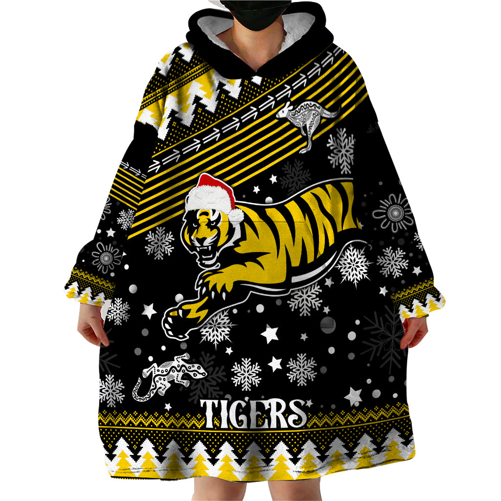 custom-tigers-football-wearable-blanket-hoodie-christmas-vibe-2023