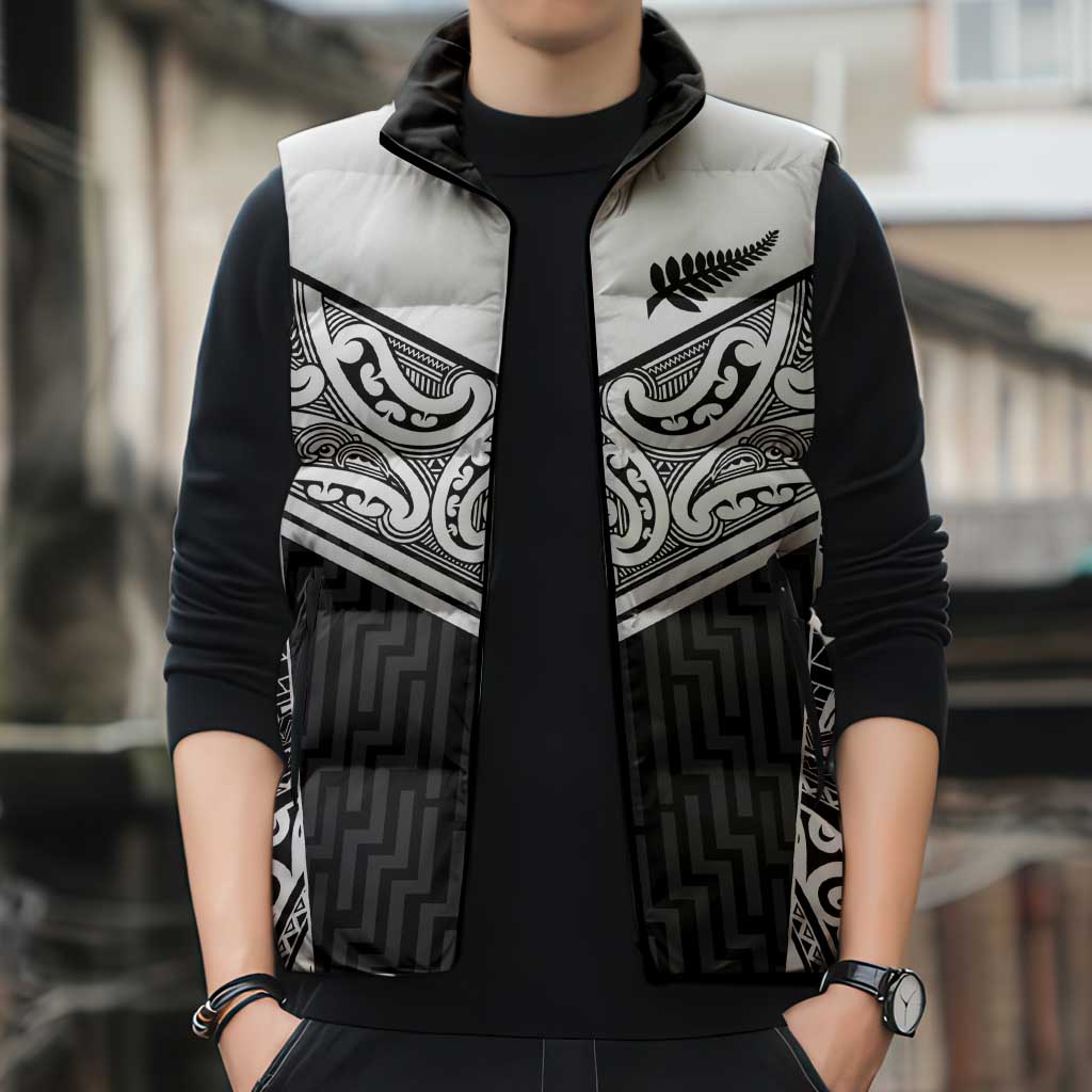 New Zealand Black Fern Custom Sleeveless Puffer Jacket Maori Tukutuku Black-white Motif - Aussie Hoodie
