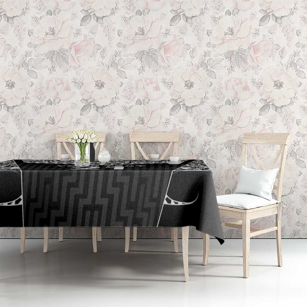 New Zealand Black Fern Custom Tablecloth Maori Tukutuku Black-white Motif
