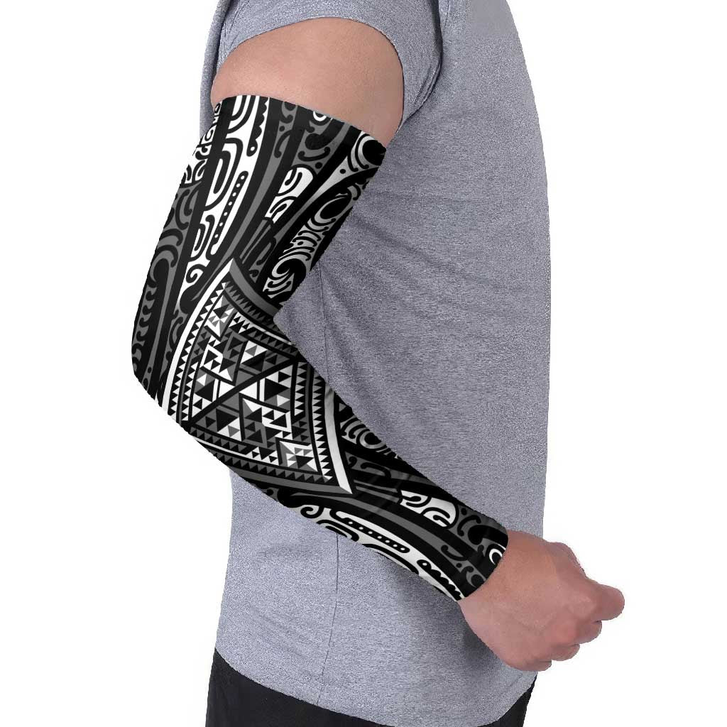 New Zealand Maori Taniko Arm Sleeves Black Kowhaiwhai Puhoro - Aussie Hoodie