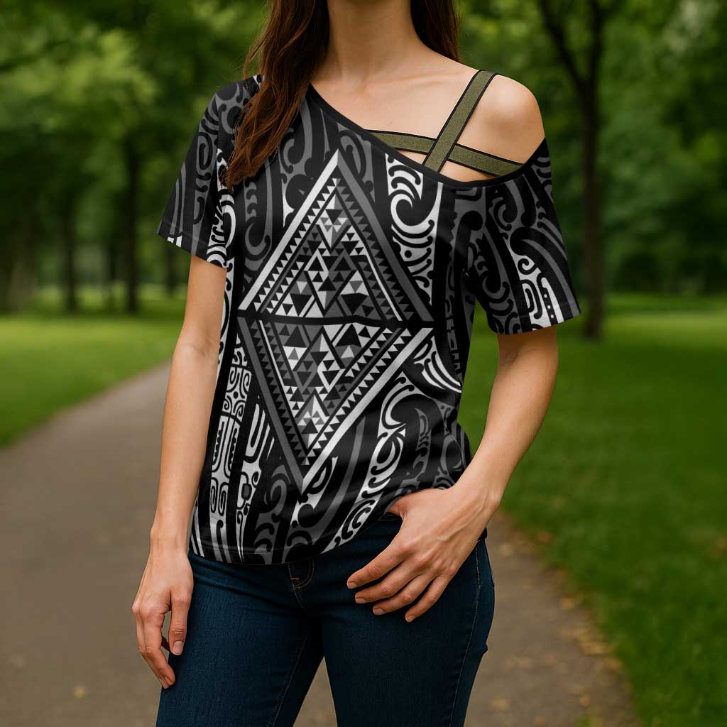 New Zealand Maori Taniko Cross Shoulder Shirt Black Kowhaiwhai Puhoro - Aussie Hoodie