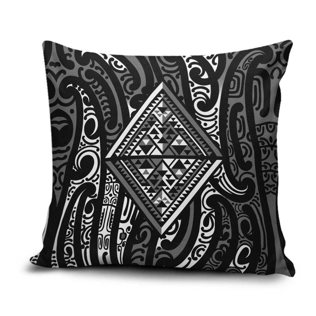 New Zealand Maori Taniko Pillow Cover Black Kowhaiwhai Puhoro - Aussie Hoodie