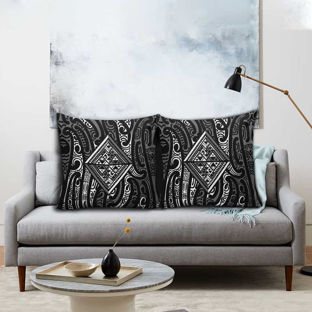 New Zealand Maori Taniko Pillow Cover Black Kowhaiwhai Puhoro - Aussie Hoodie