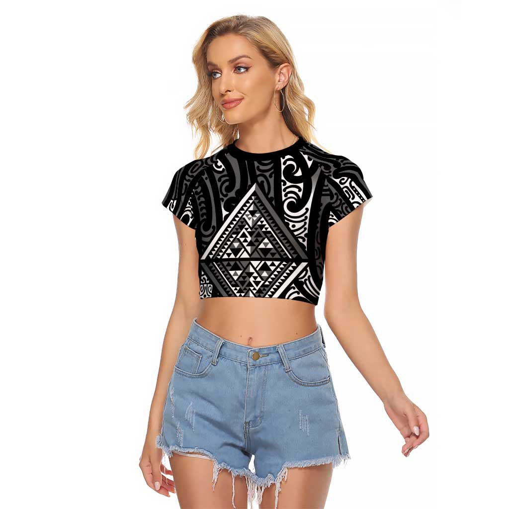 New Zealand Maori Taniko Raglan Cropped T Shirt Black Kowhaiwhai Puhoro