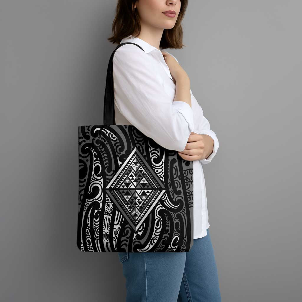 New Zealand Maori Taniko Tote Bag Black Kowhaiwhai Puhoro - Aussie Hoodie