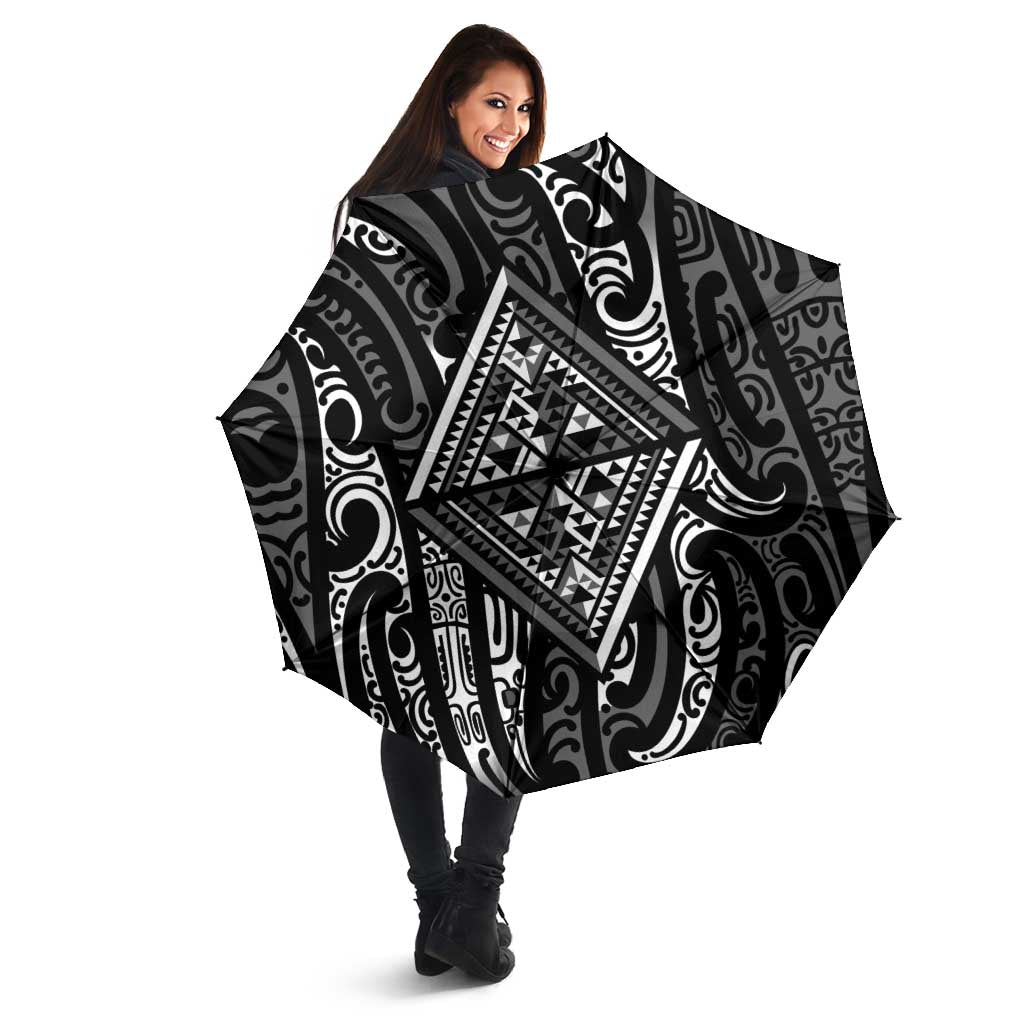 New Zealand Maori Taniko Umbrella Black Kowhaiwhai Puhoro - Aussie Hoodie