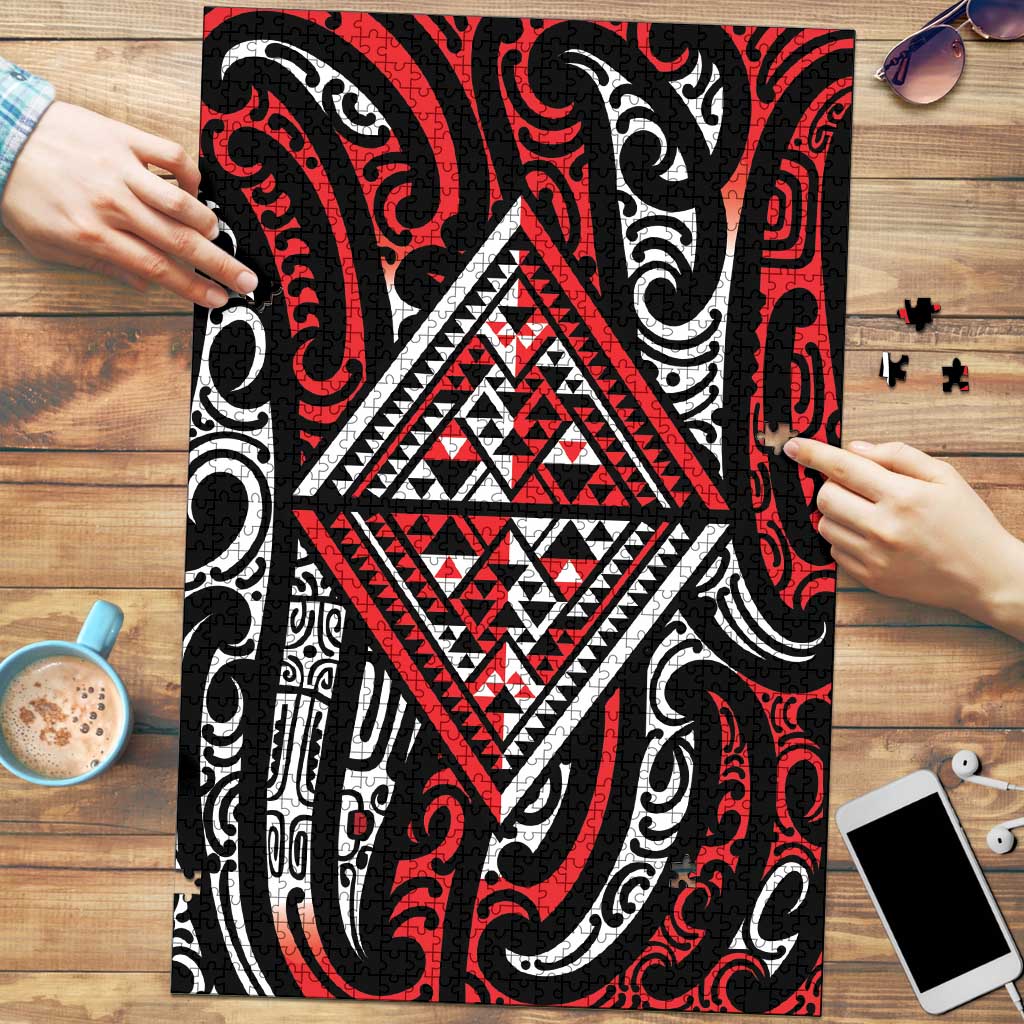 New Zealand Maori Taniko Puzzle Red Kowhaiwhai Puhoro - Aussie Hoodie