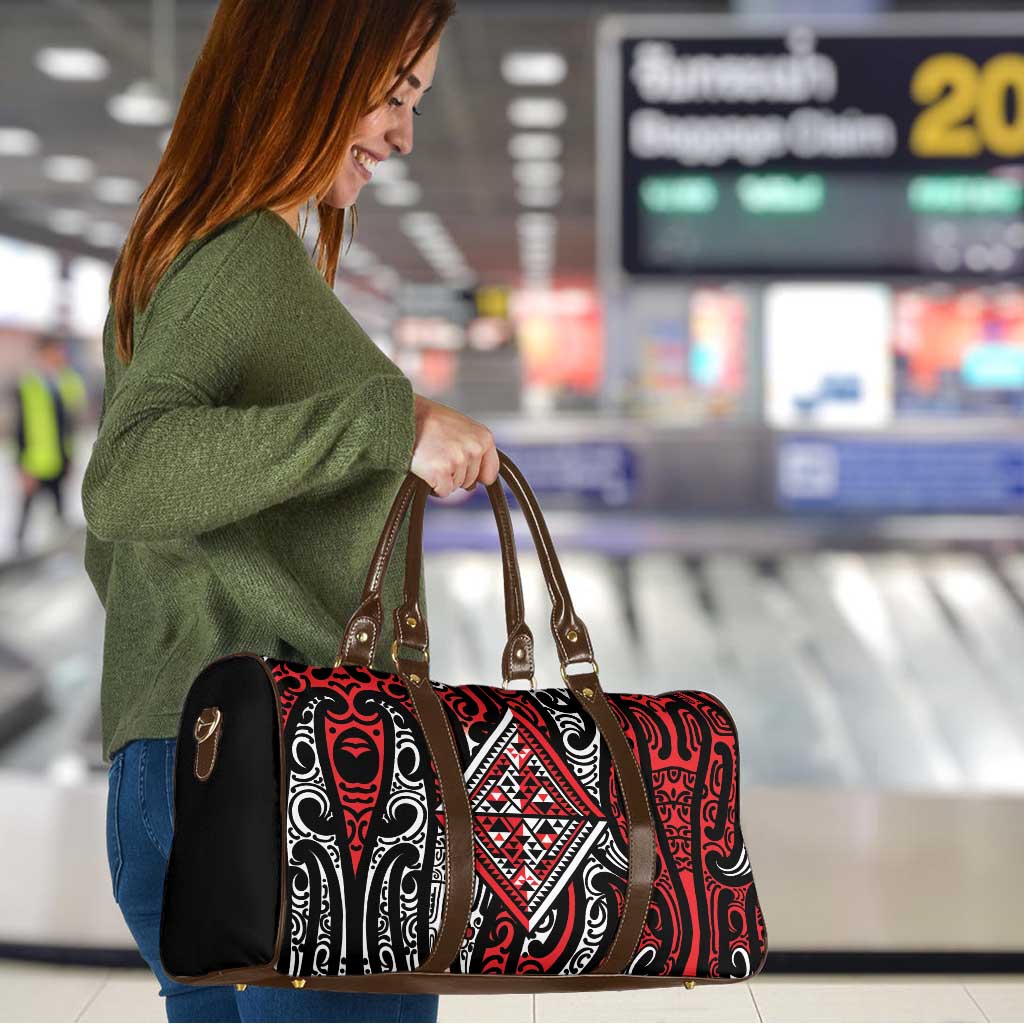 New Zealand Maori Taniko Travel Bag Red Kowhaiwhai Puhoro - Aussie Hoodie