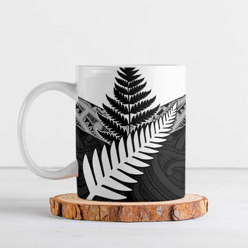 New Zealand Silver Fern Ceramic Mug Maori Koru Mixed Taniko Pattern - Aussie Hoodie