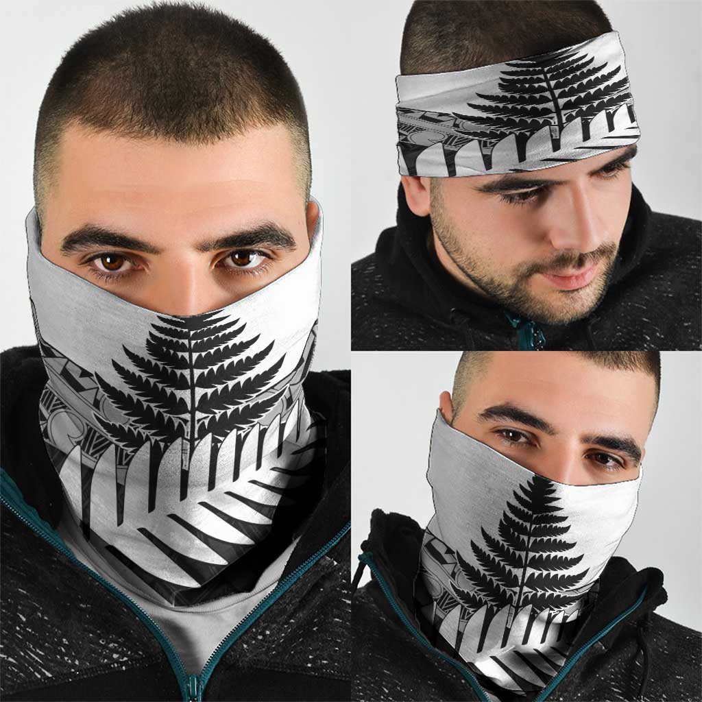New Zealand Silver Fern Neck Gaiter Maori Koru Mixed Taniko Pattern - Aussie Hoodie