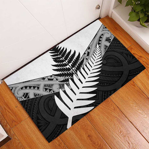 New Zealand Silver Fern Rubber Doormat Maori Koru Mixed Taniko Pattern