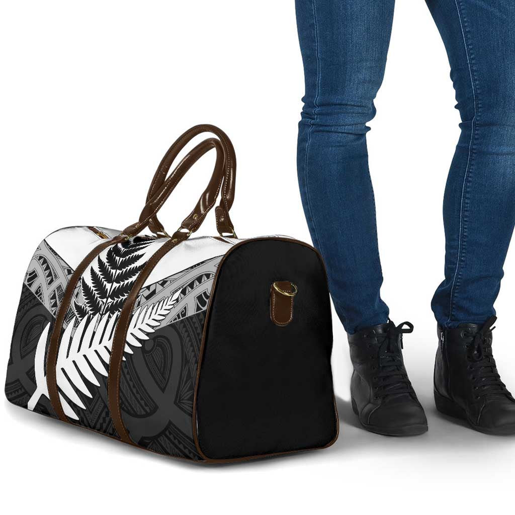 New Zealand Silver Fern Travel Bag Maori Koru Mixed Taniko Pattern - Aussie Hoodie