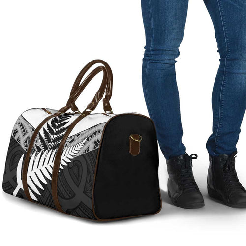 New Zealand Silver Fern Travel Bag Maori Koru Mixed Taniko Pattern - Aussie Hoodie