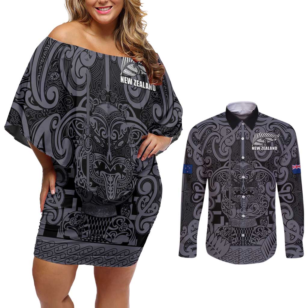 Custom New Zealand Taiaha Maori Couples Matching Off Shoulder Short Dress and Long Sleeve Button Shirt Minimalist Silver Fern All Black - Aussie Hoodie