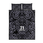 Custom New Zealand Taiaha Maori Quilt Bed Set Minimalist Silver Fern All Black - Aussie Hoodie