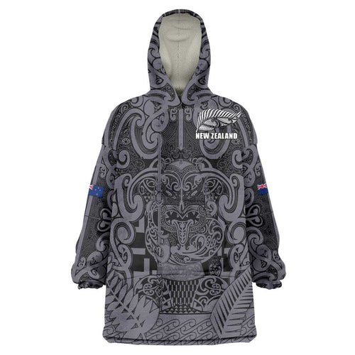 Custom New Zealand Taiaha Maori Wearable Blanket Hoodie Minimalist Silver Fern All Black - Aussie Hoodie