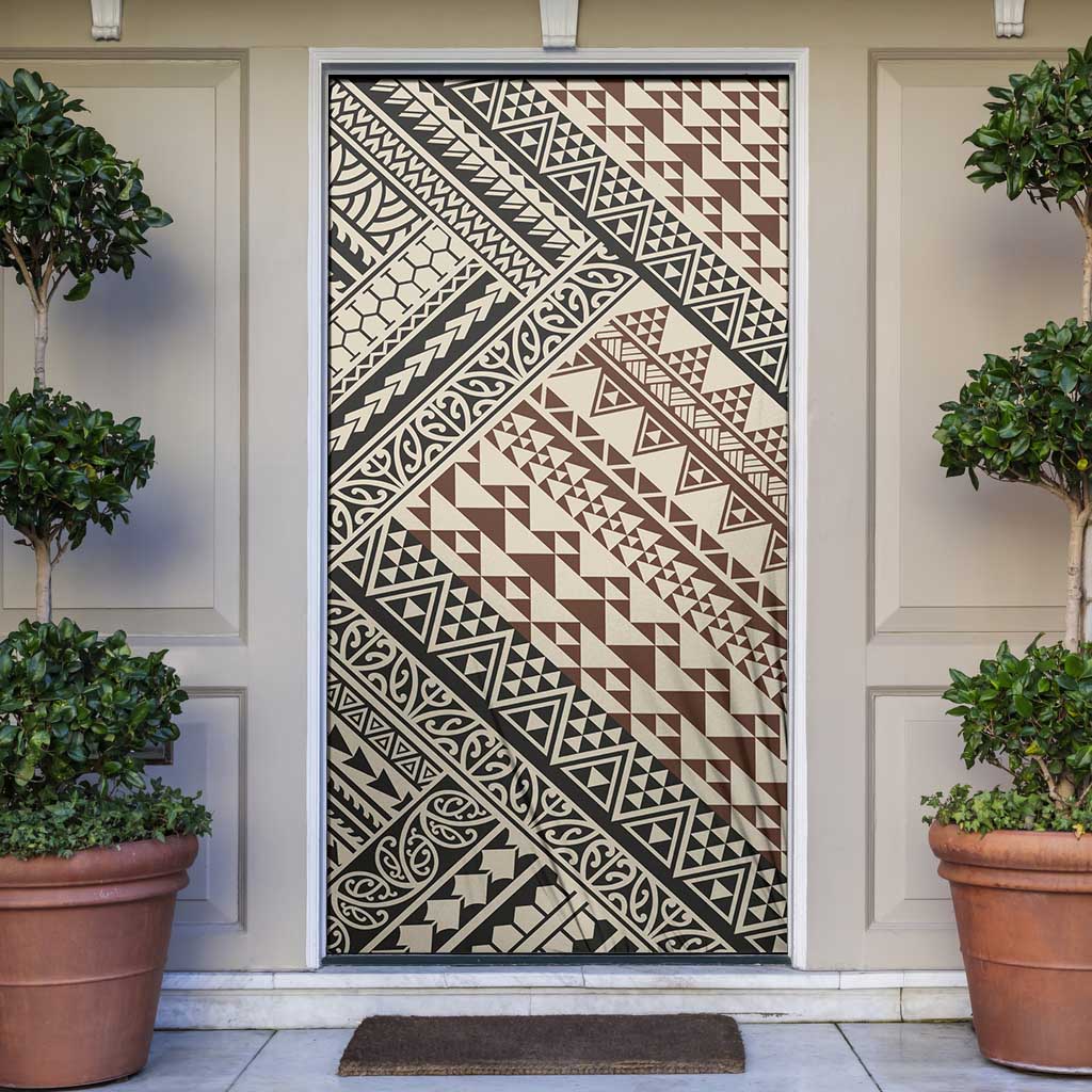 Niho Taniwha Kowhaiwhai Door Cover - Aussie Hoodie