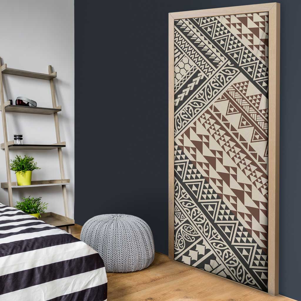 Niho Taniwha Kowhaiwhai Door Cover - Aussie Hoodie