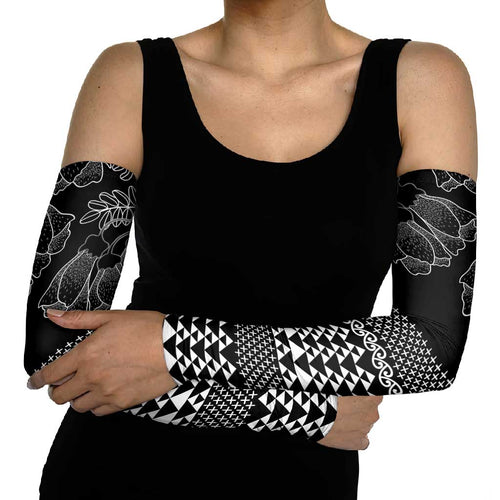 Black Taniko Kowhaiwhai Tukutuku Motif Arm Sleeves - Aussie Hoodie
