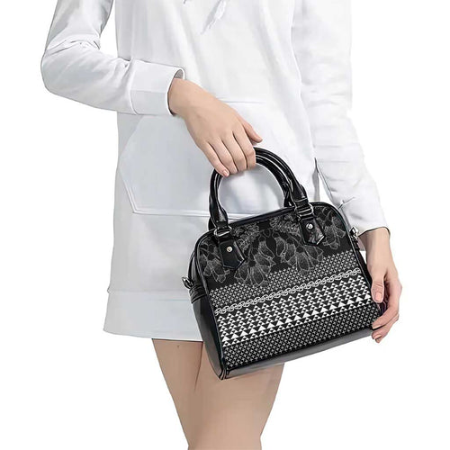 Black Taniko Kowhaiwhai Tukutuku Motif Shoulder Handbag
