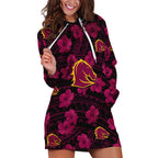 custom-text-and-number-broncos-rugby-hoodie-dress-polynesian-style-with-hibiscus