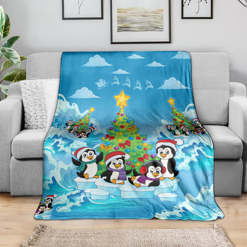 its-penguin-ing-to-look-a-lot-like-christmas-blanket