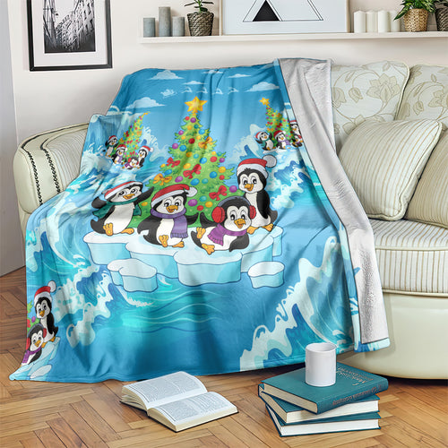 its-penguin-ing-to-look-a-lot-like-christmas-blanket