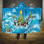 its-penguin-ing-to-look-a-lot-like-christmas-hooded-blanket