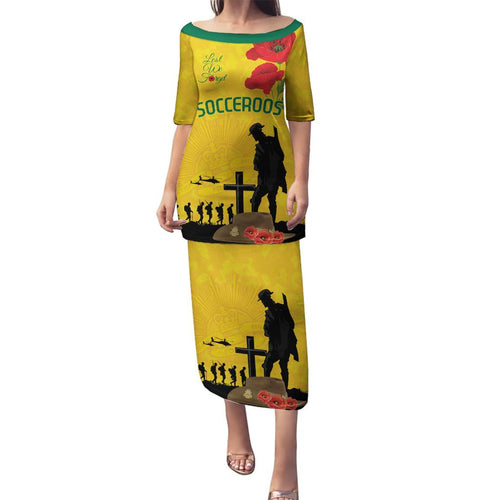Australia Socceroos Soccer ANZAC Custom Family Matching Puletasi and Hawaiian Shirt Gallipoli Soldier With Camouflage Art