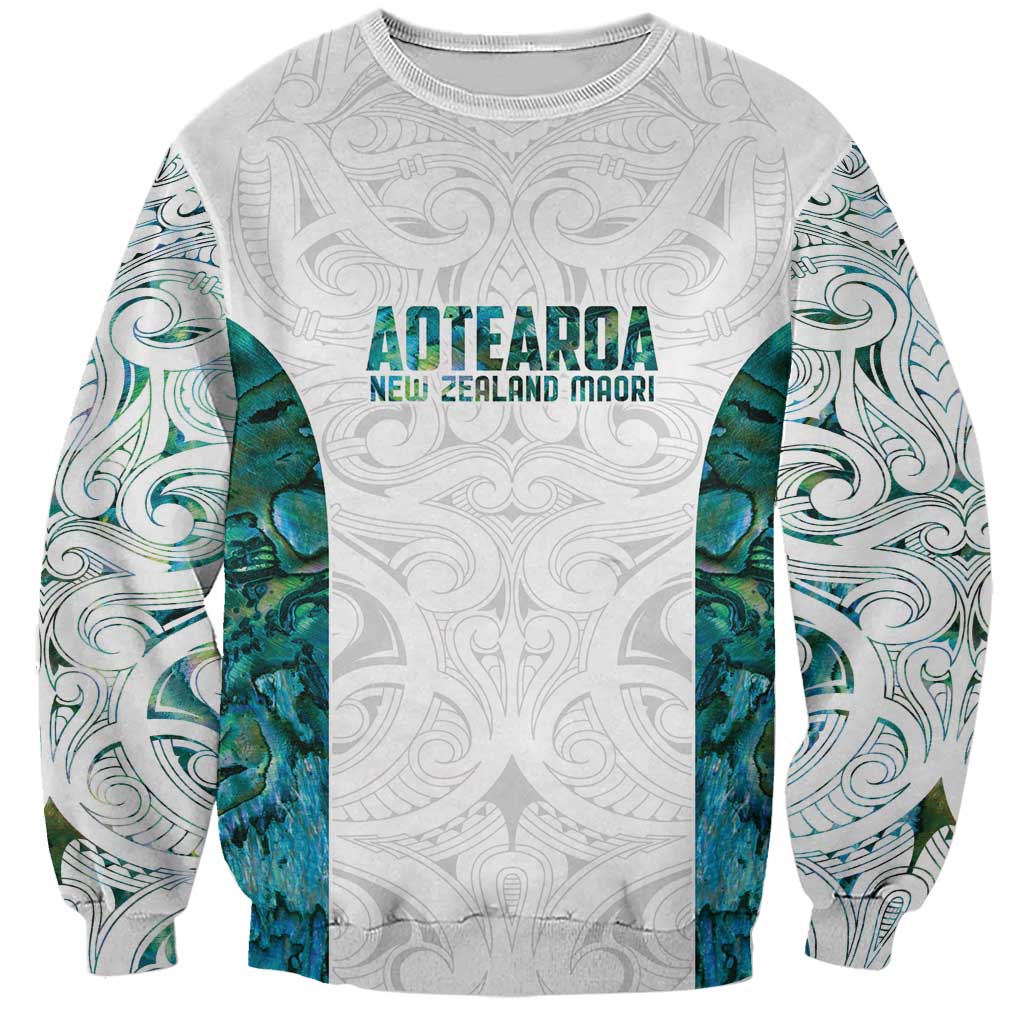 Custom New Zealand Aotearoa Sweatshirt Green Maori Paua Shell Indigenous - Aussie Hoodie