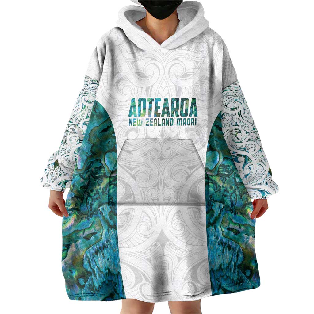 Custom New Zealand Aotearoa Wearable Blanket Hoodie Green Maori Paua Shell Indigenous - Aussie Hoodie