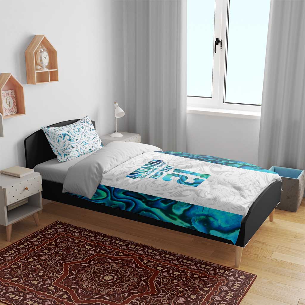 Custom New Zealand Aotearoa Bedding Set Maori Paua Shell Indigenous - Aussie Hoodie