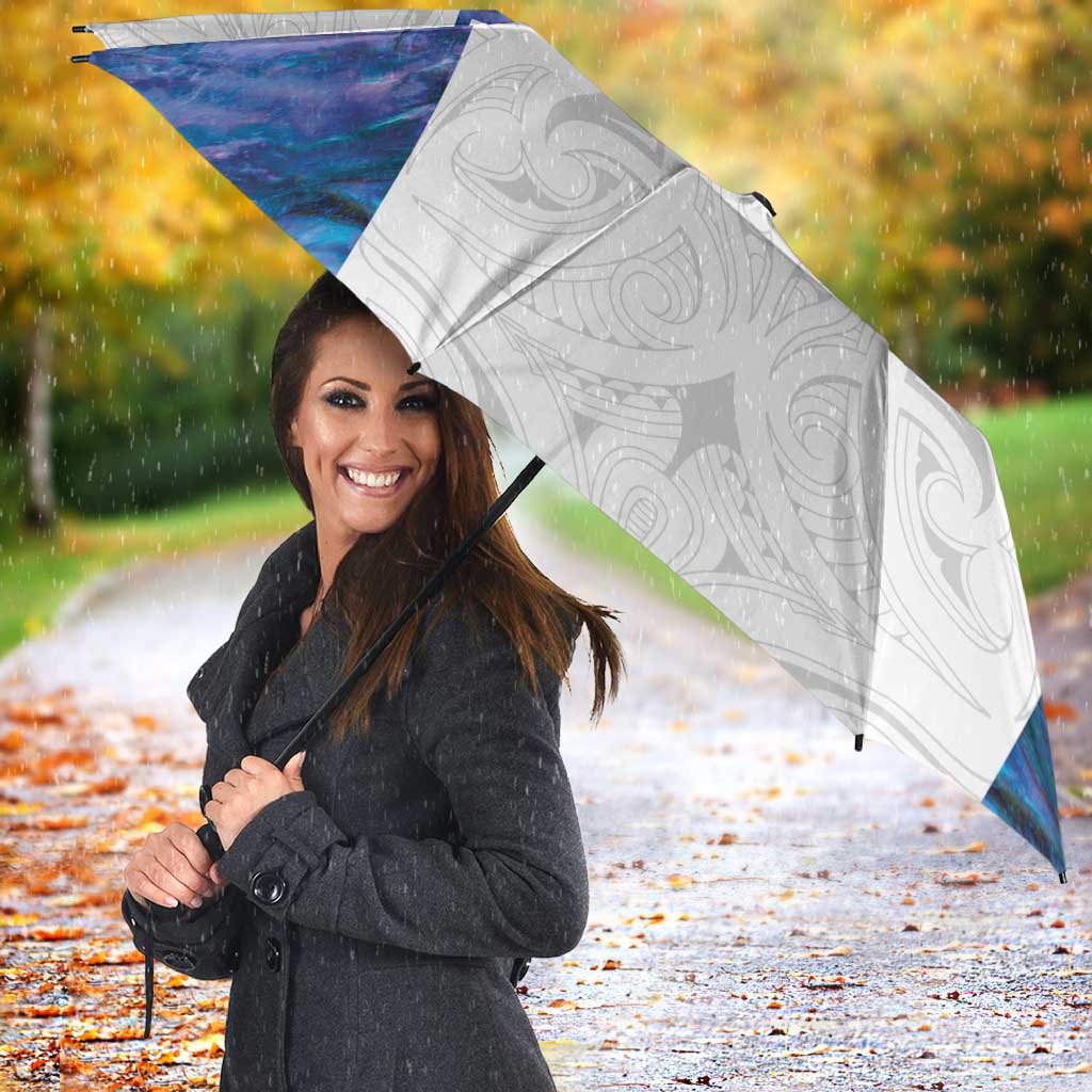 Custom New Zealand Aotearoa Umbrella Purple Maori Paua Shell Indigenous - Aussie Hoodie