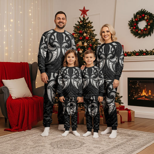 Maori Rugby Custom Ngaru Mangopare Christmas Pajama Set Black Whetu Niho Taniwha Motif