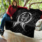 Maori Rugby Custom Ngaru Mangopare Quilt Black Whetu Niho Taniwha Motif