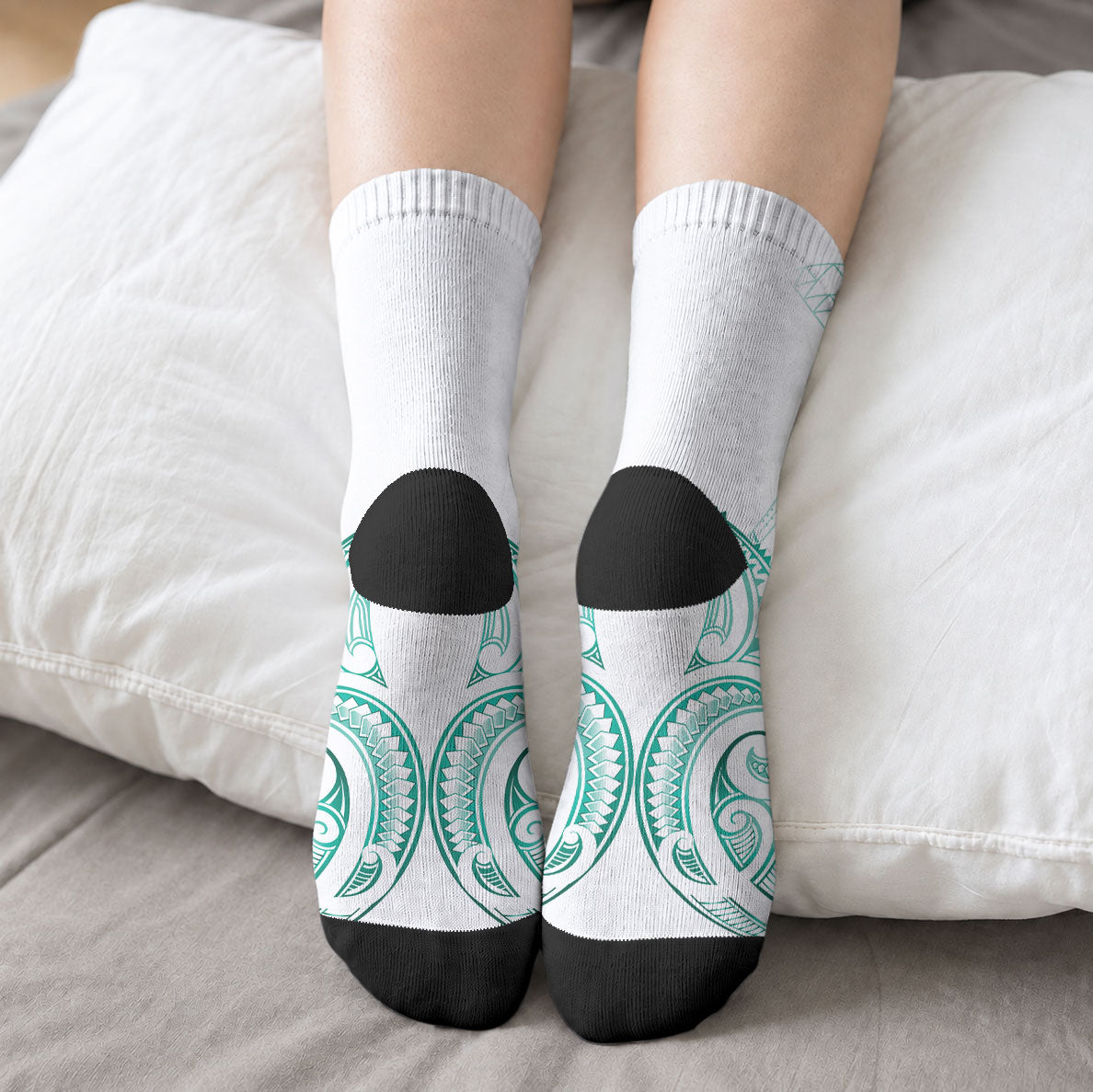 Maori Rugby Custom Ngaru Mangopare Crew Socks Karikiorangi Taniwha Motif